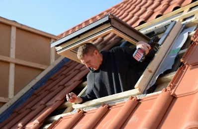 Pose de fenêtres de toit Velux à Sinceny